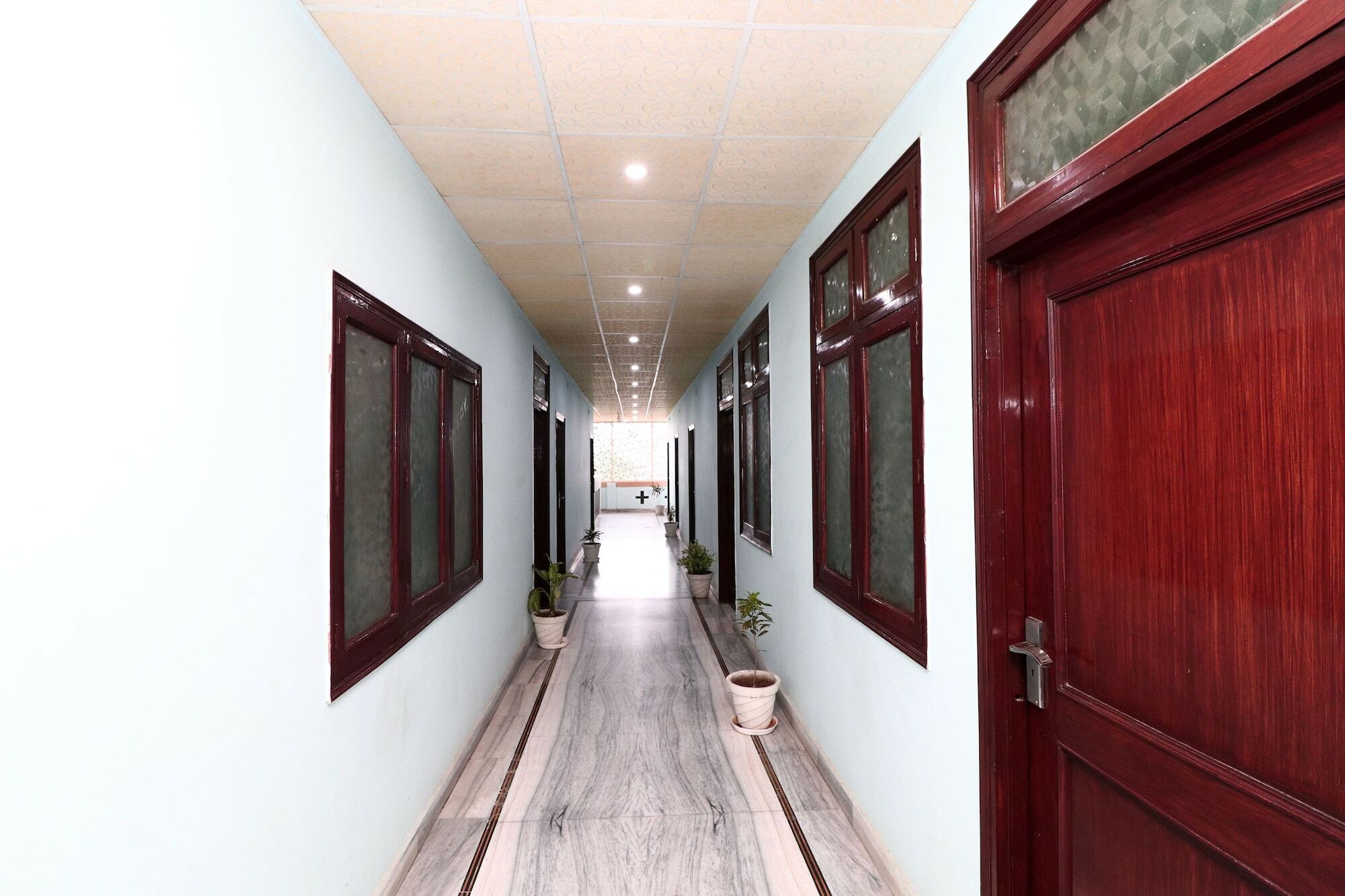 Oyo Hotel Ayaan Bareilly Ngoại thất bức ảnh