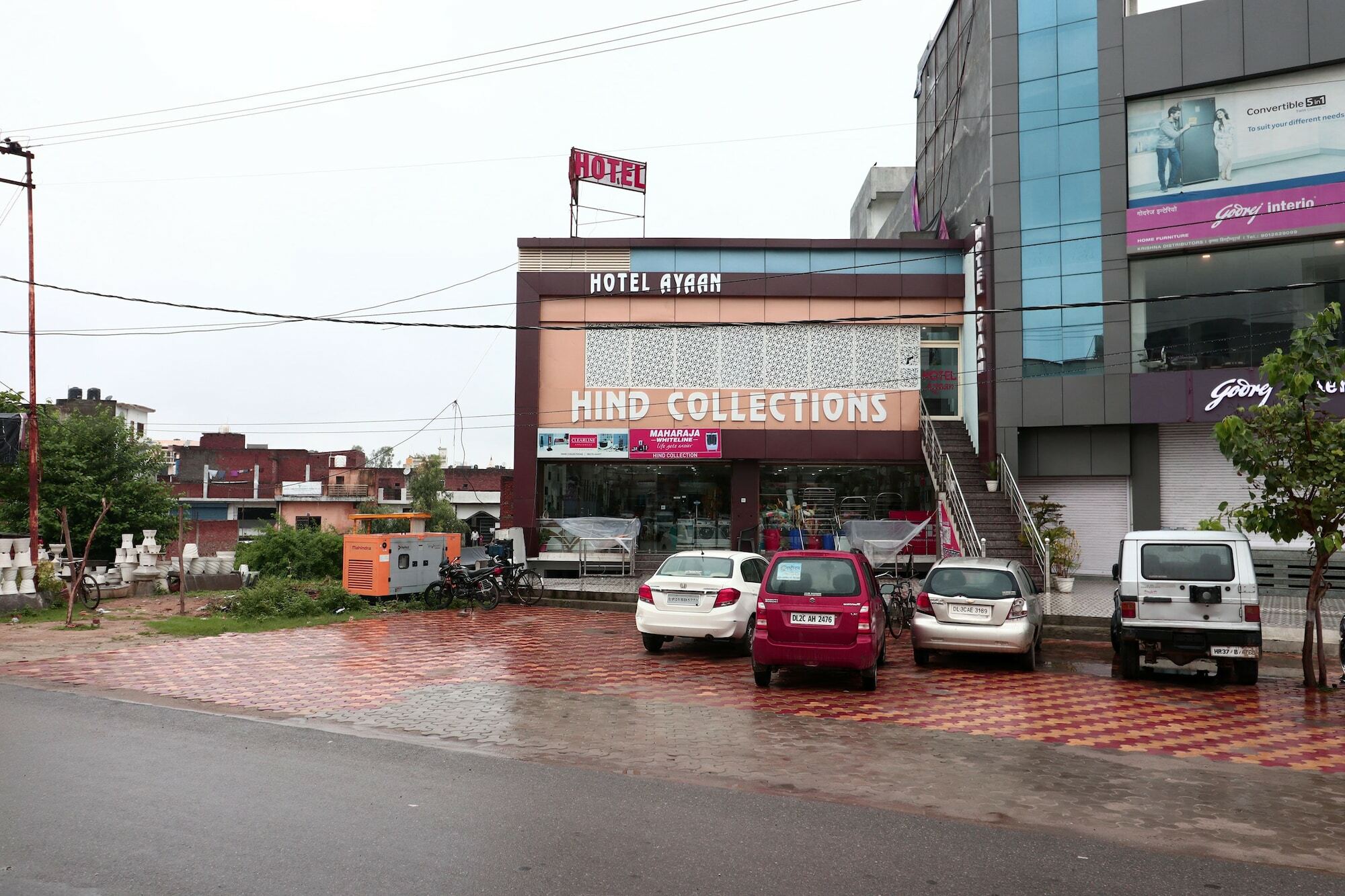 Oyo Hotel Ayaan Bareilly Ngoại thất bức ảnh